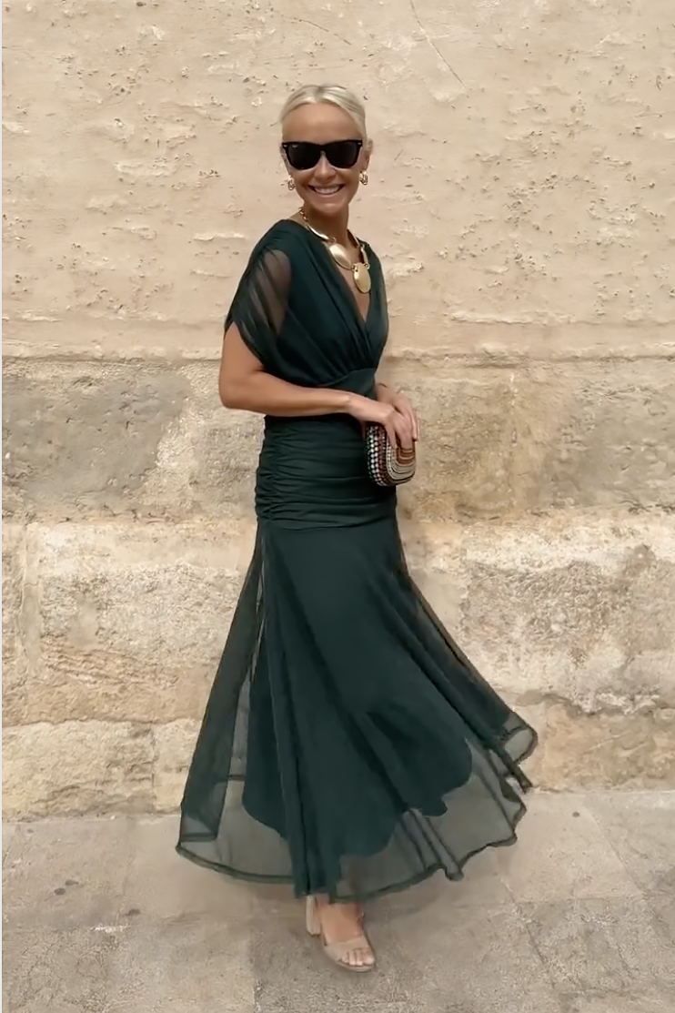 Elegant V-Neck Maxi Dress with Pleated Waist for Women