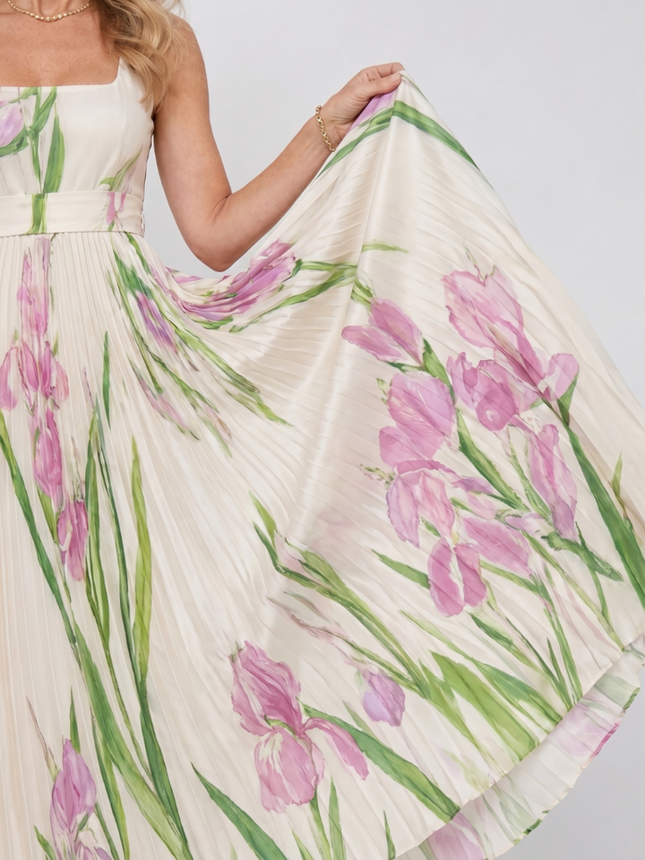 Vimele | Pleated Sleeveless Square Neck Midi Dress