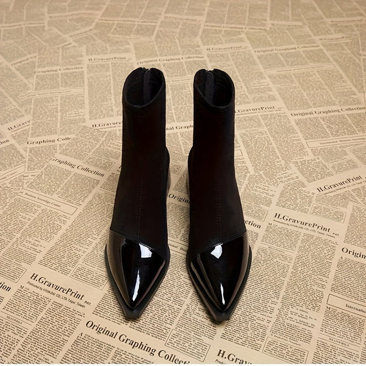 Fryderyka | Retro women's brown ankle boots with a medium heel