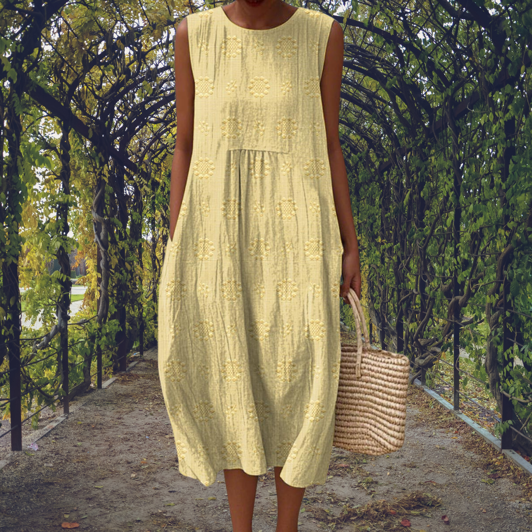 Danielle – Elegant sleeveless dress with pockets