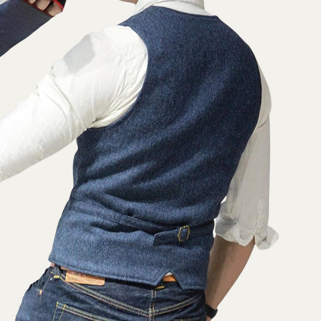 The St. Andrews Men's Elegant Button Up Vintage Vest