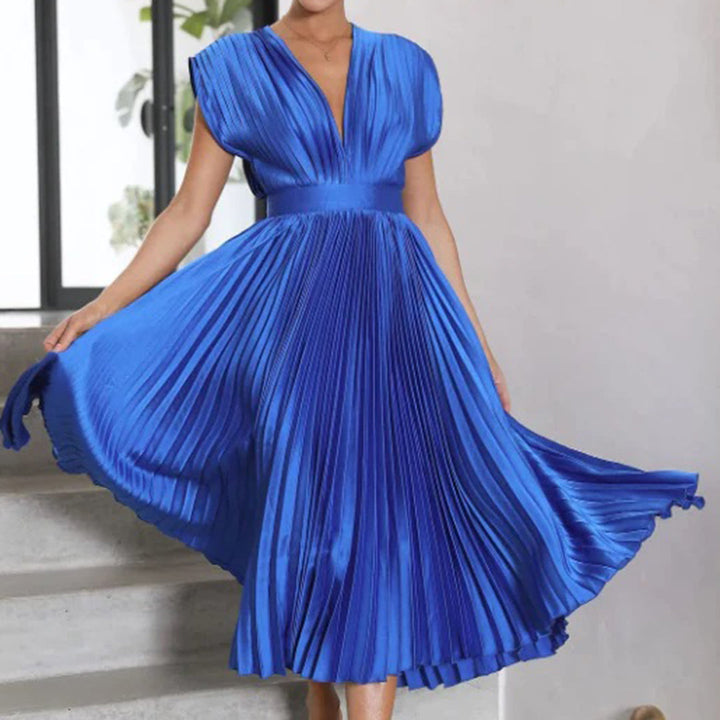 Violet & Grace™ | Timeless Pleated Midi Dress