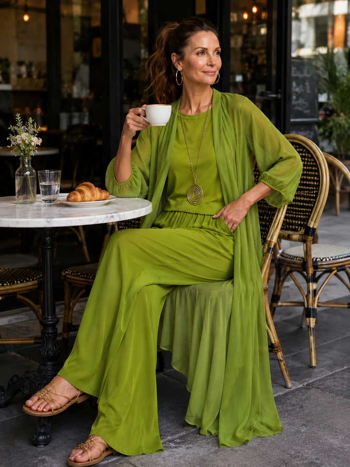 Lindsy - Elegant Comfortable Set