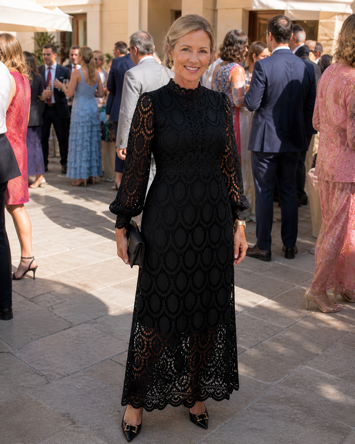 Violet & Grace™ | Lace Midi Dress