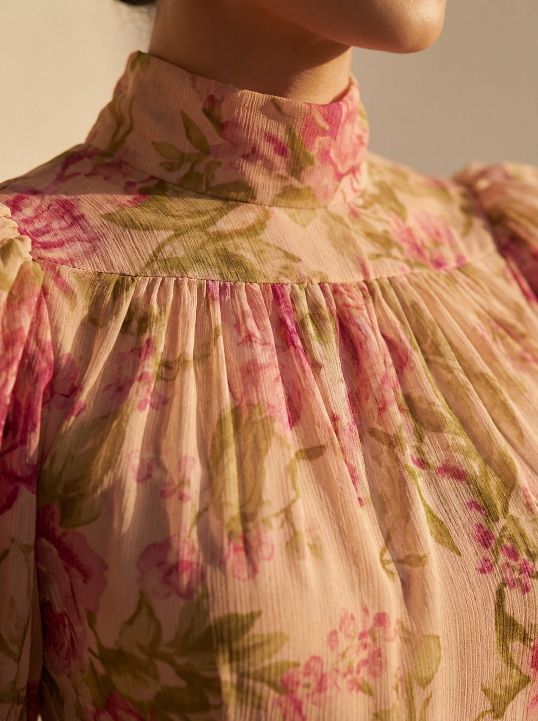 Floral Maxi Dress for Wedding Guest with Puff Sleeves