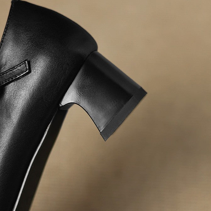 Elaris | Leather Kitten Heels