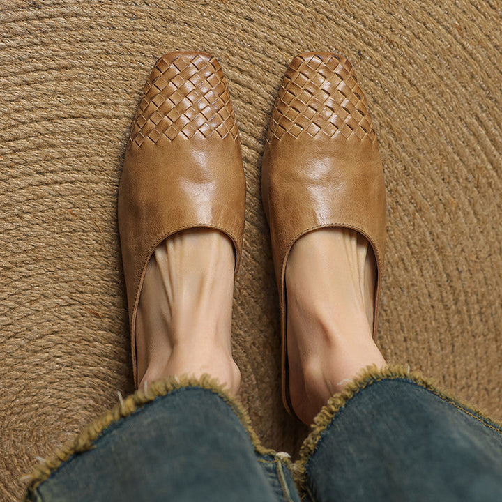 Auralis | All-Day Comfort Walking Shoes