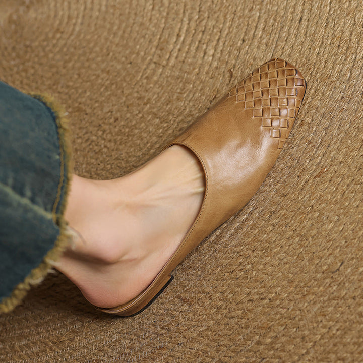Auralis | All-Day Comfort Walking Shoes