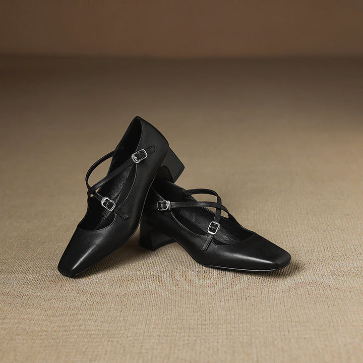 Elaris | Leather Kitten Heels