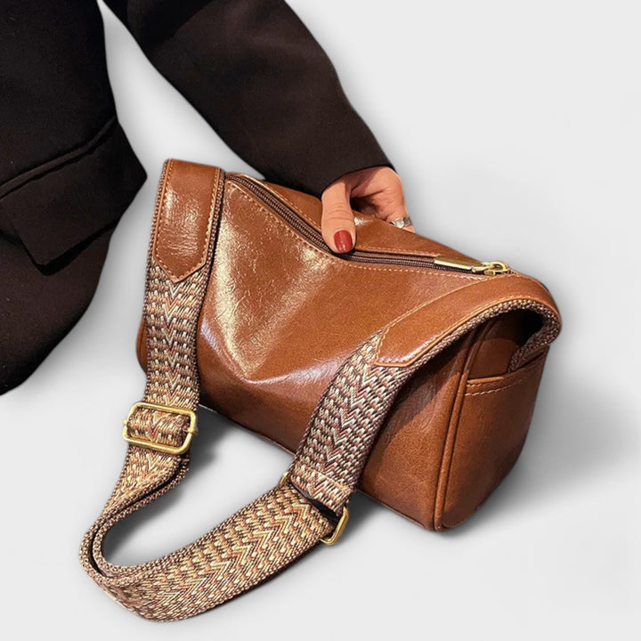 Sarah - Vintage Crossbody Bag