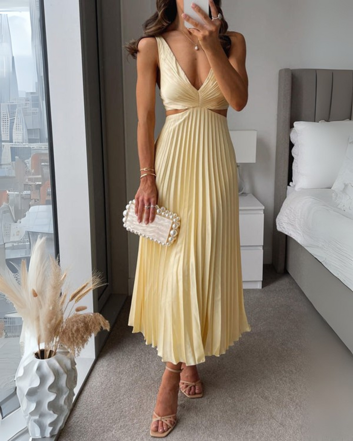Violet & Grace™ | Radiant Twist Dress